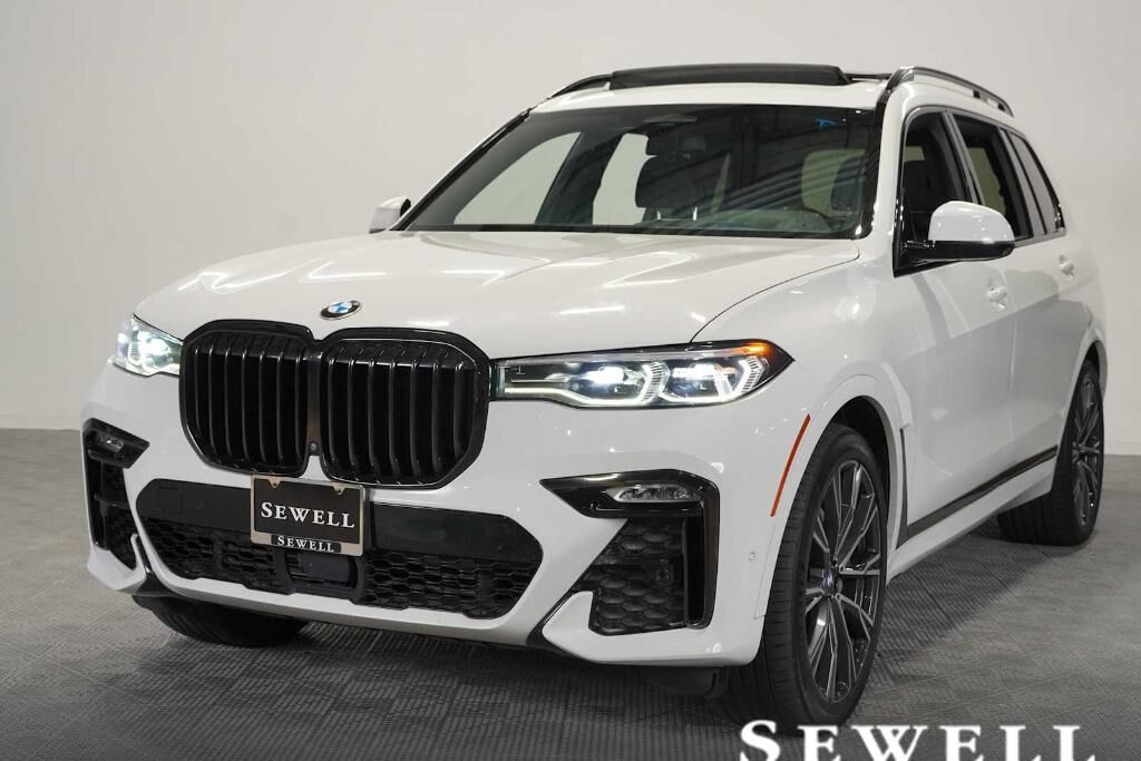 2021 BMW X7