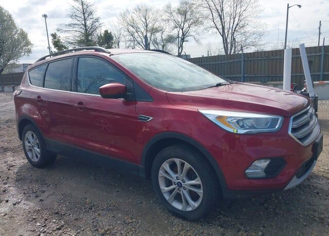 2017 FORD Escape