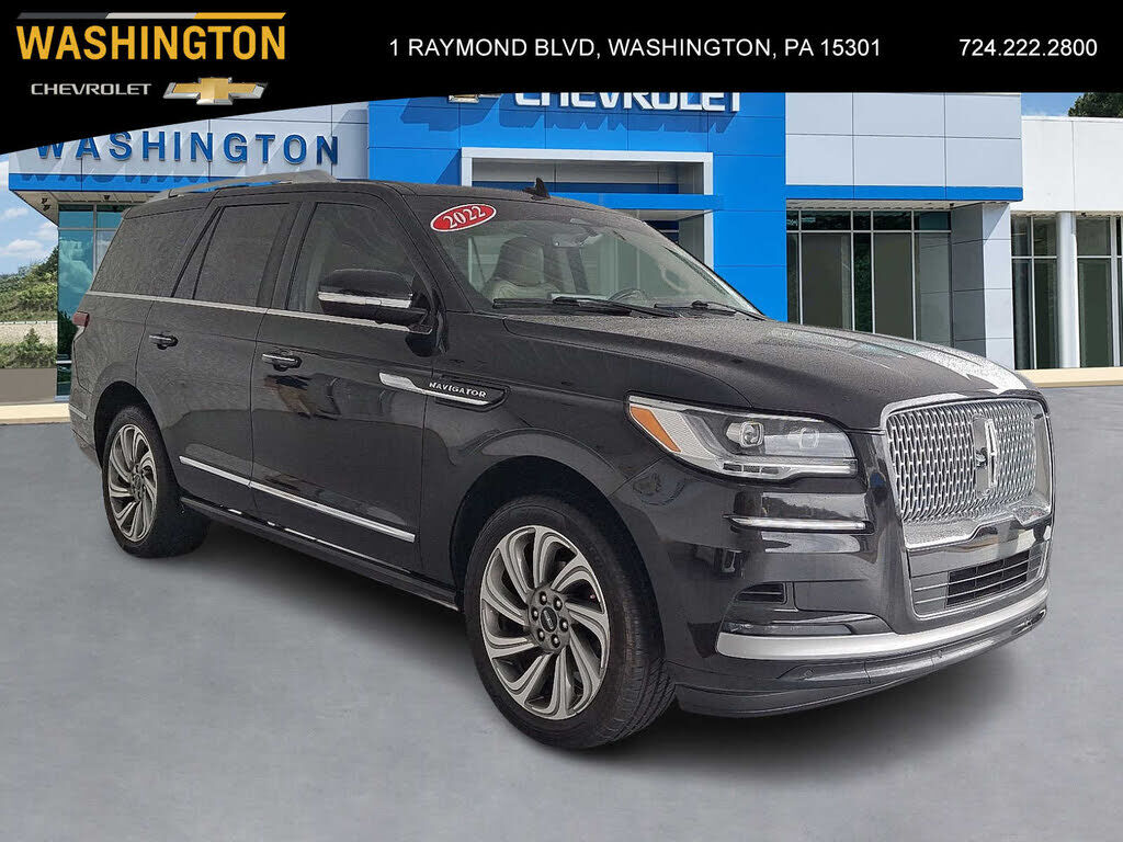 2022 LINCOLN Navigator