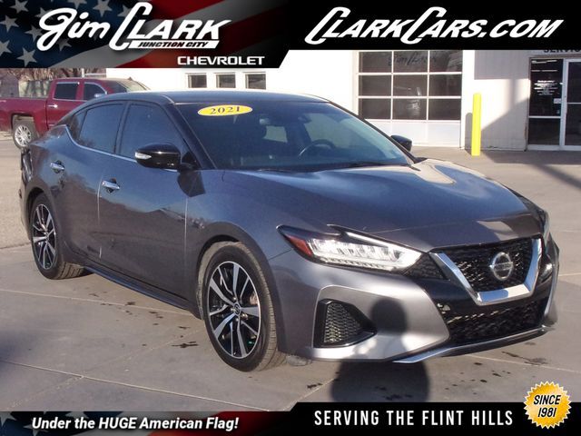 2021 NISSAN Maxima