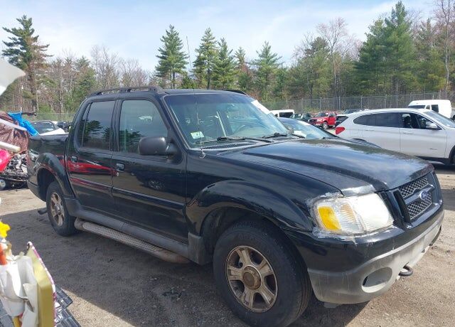 2004 FORD Explorer