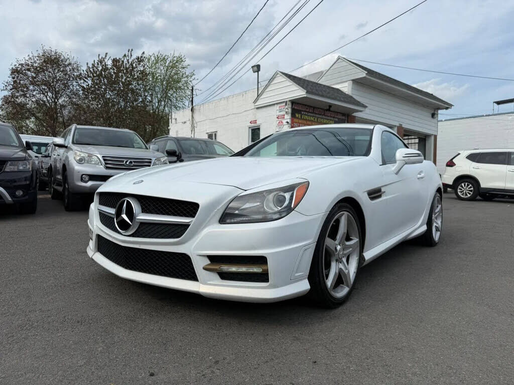 2015 MERCEDES-BENZ SLK-Class