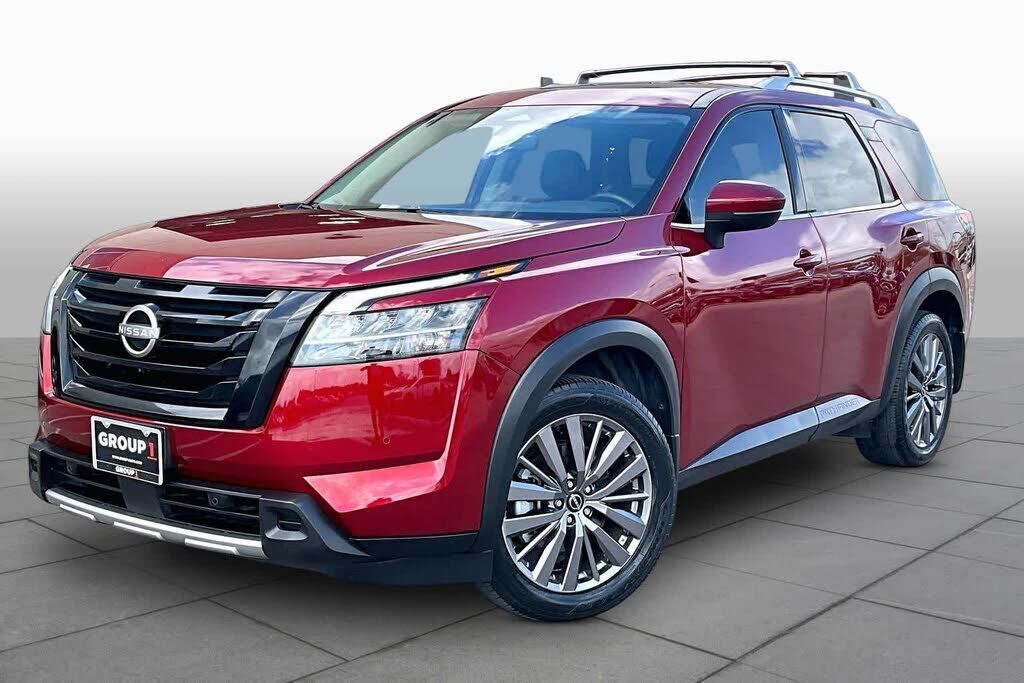 2023 NISSAN Pathfinder