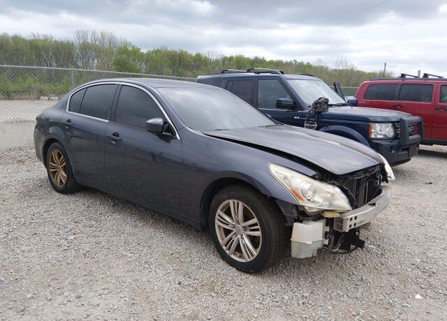2012 INFINITI G37