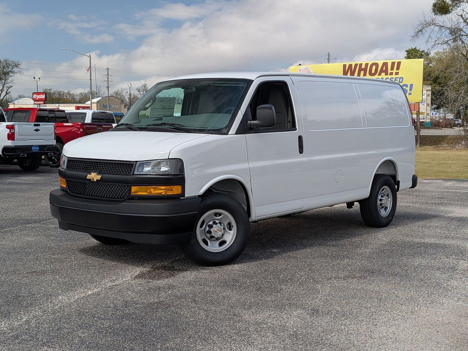 2026 CHEVROLET Express