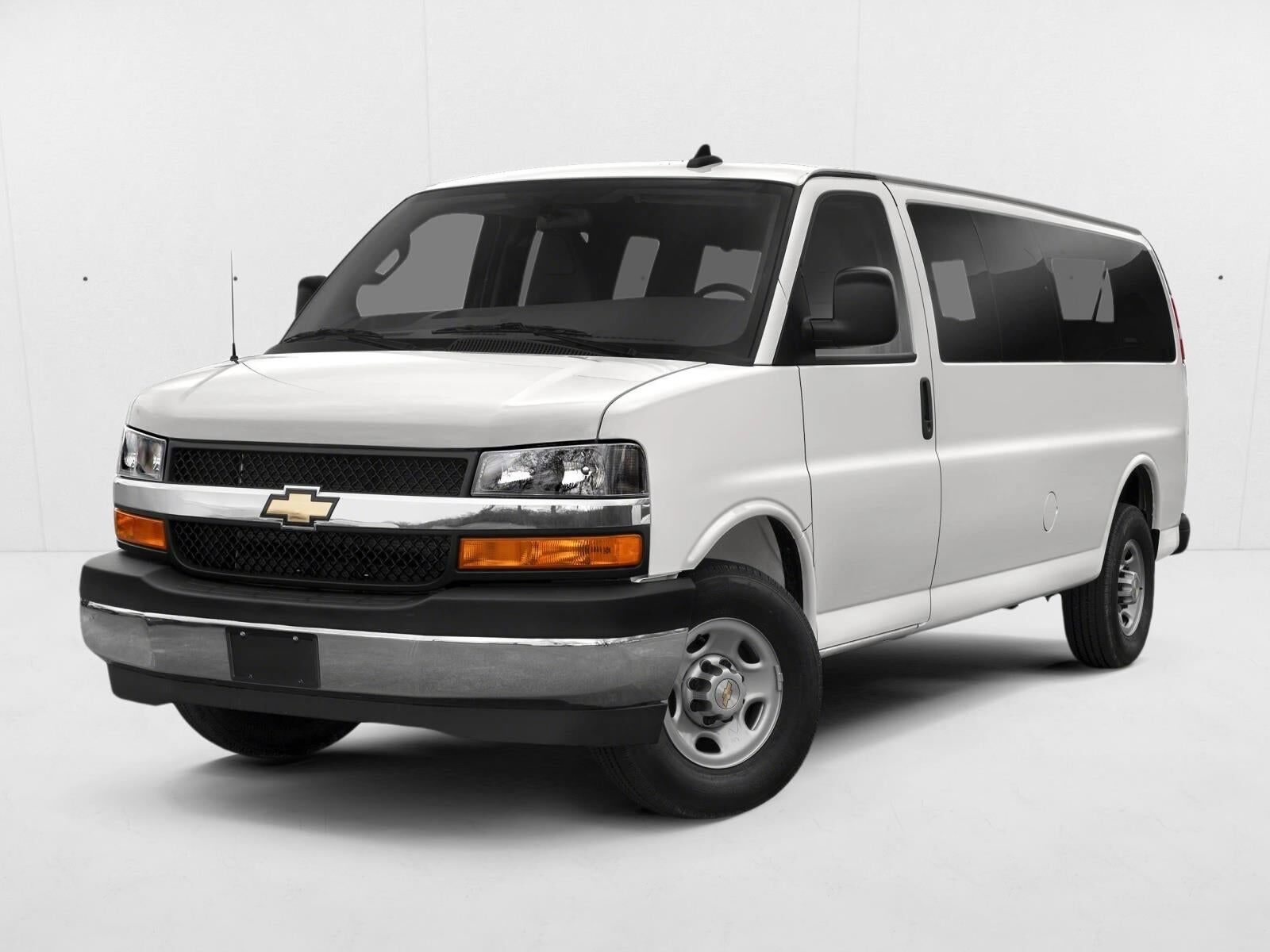 2020 CHEVROLET Express