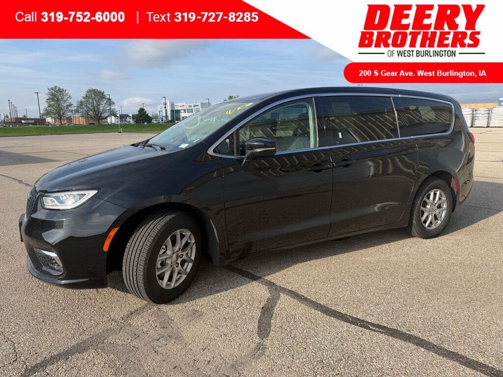 2024 CHRYSLER Pacifica