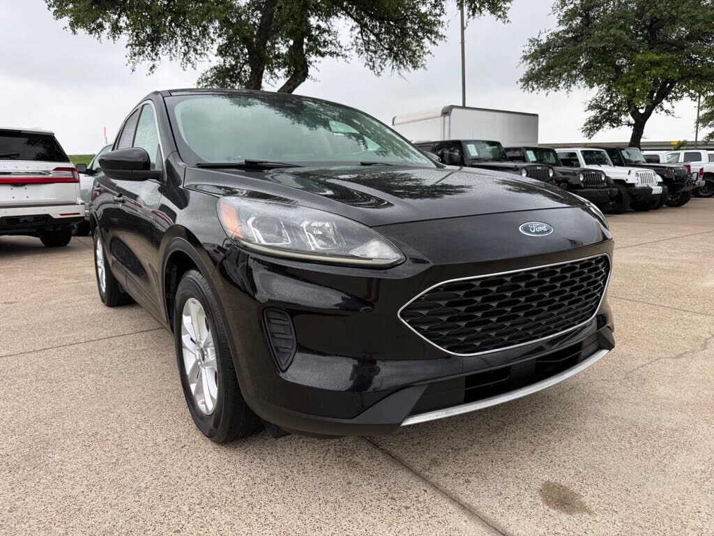 2020 FORD Escape