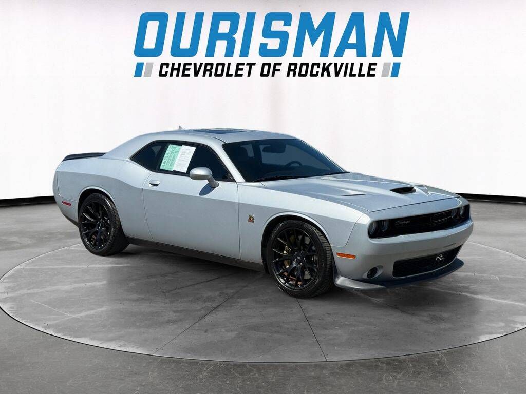2019 DODGE Challenger