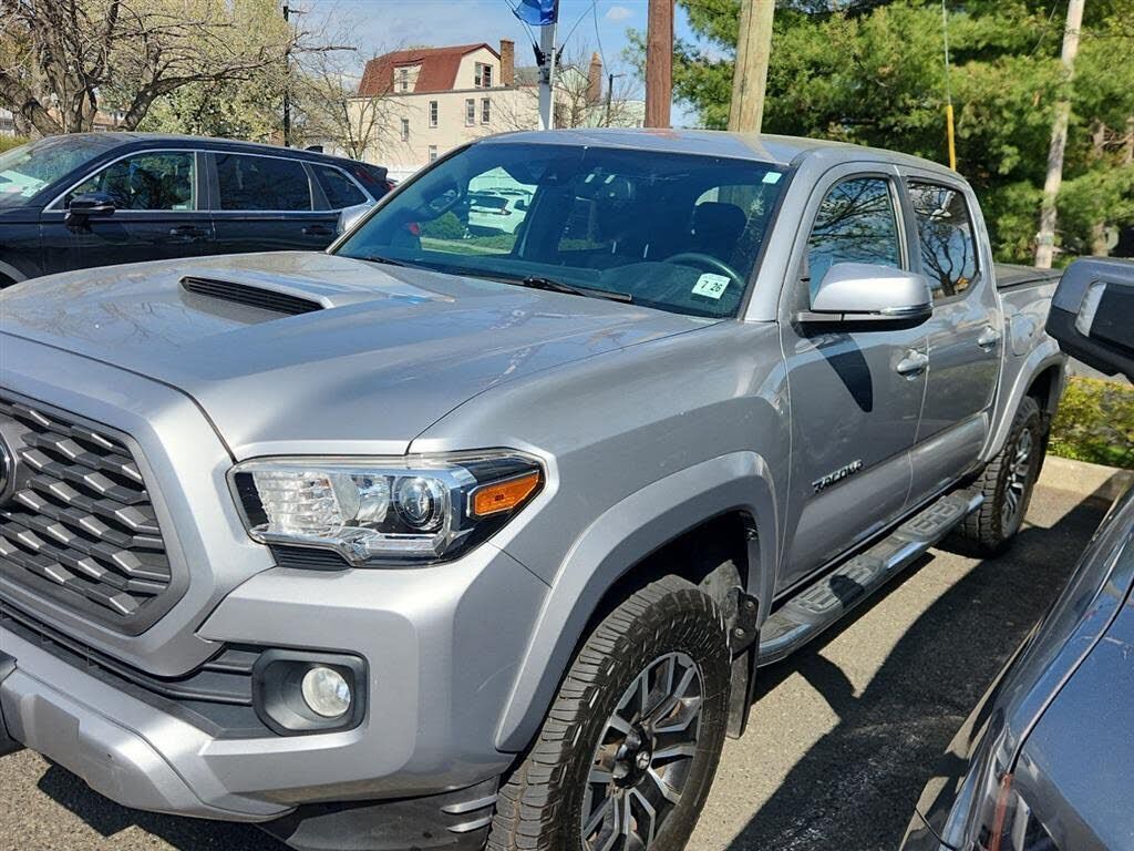 2021 TOYOTA Tacoma