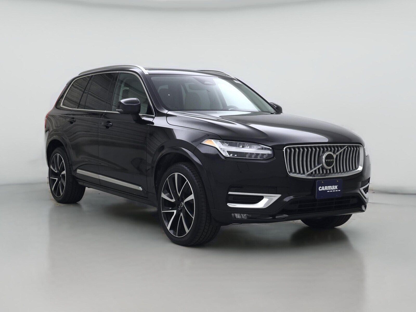2023 VOLVO XC90