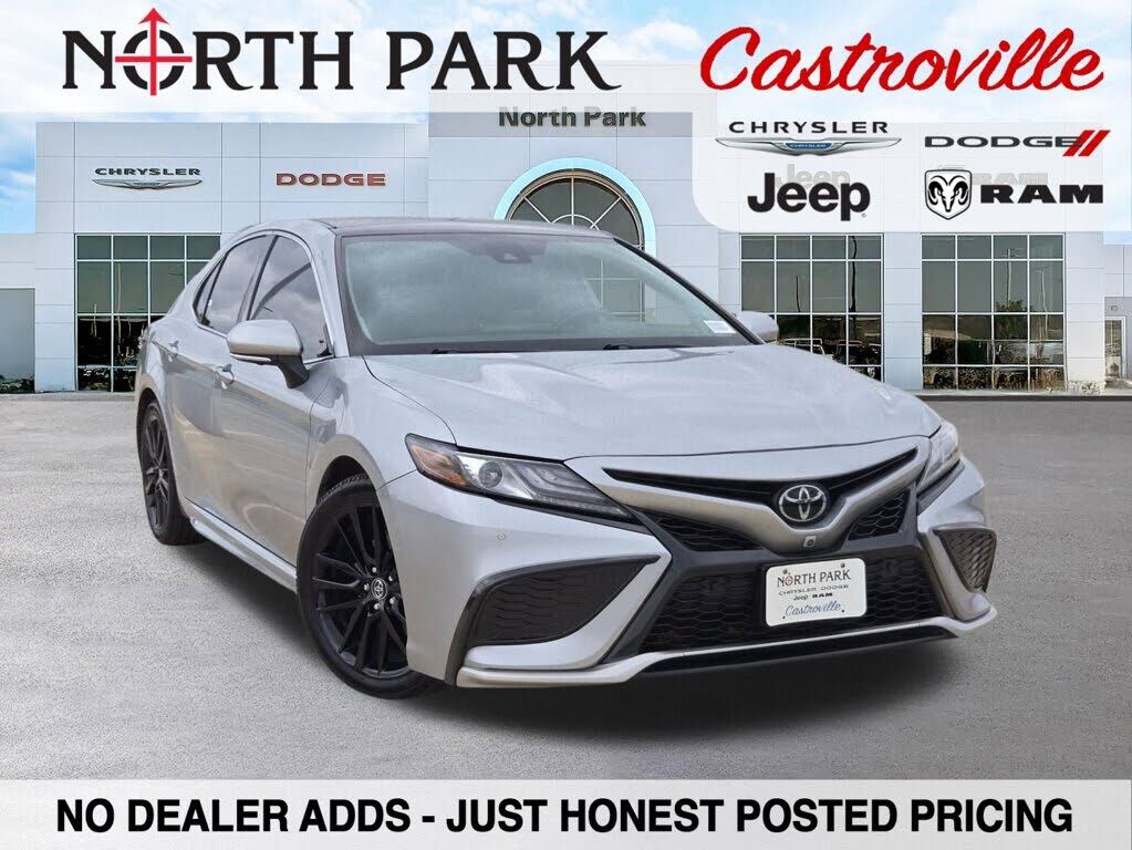 2024 TOYOTA Camry