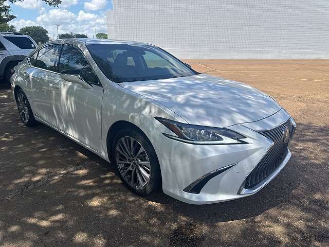 2021 LEXUS ES