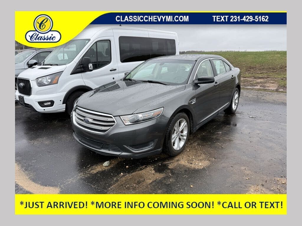 2017 FORD Taurus