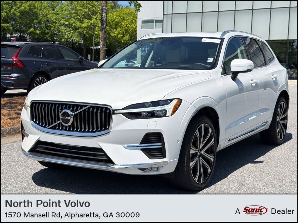 2023 VOLVO XC60