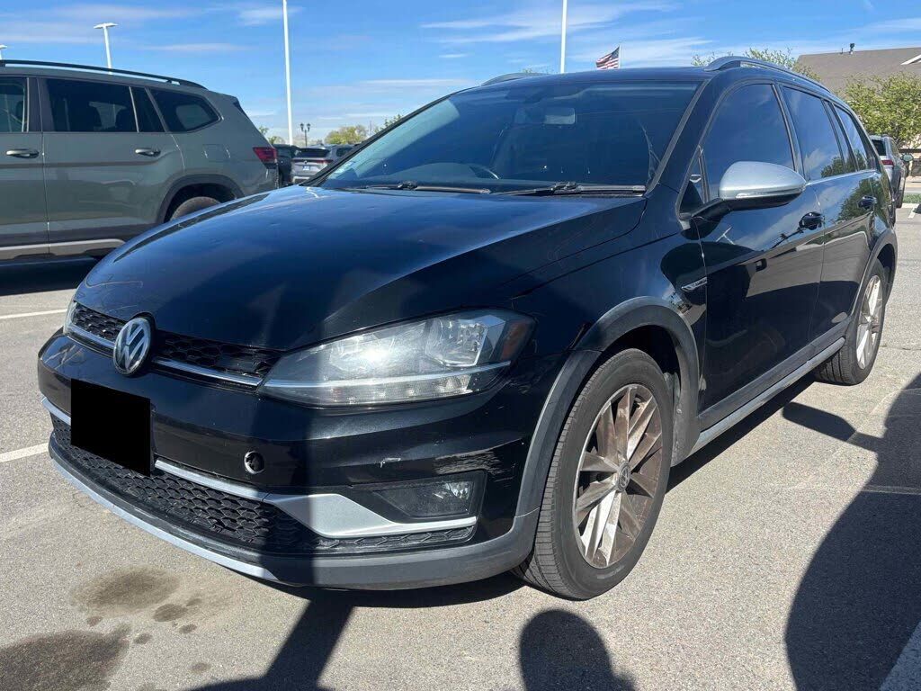 2018 VOLKSWAGEN Golf Alltrack