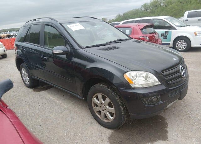 2006 MERCEDES-BENZ M-Class