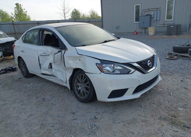 2016 NISSAN Sentra