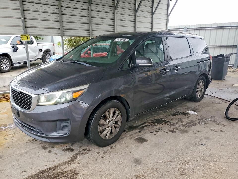 2015 KIA Sedona