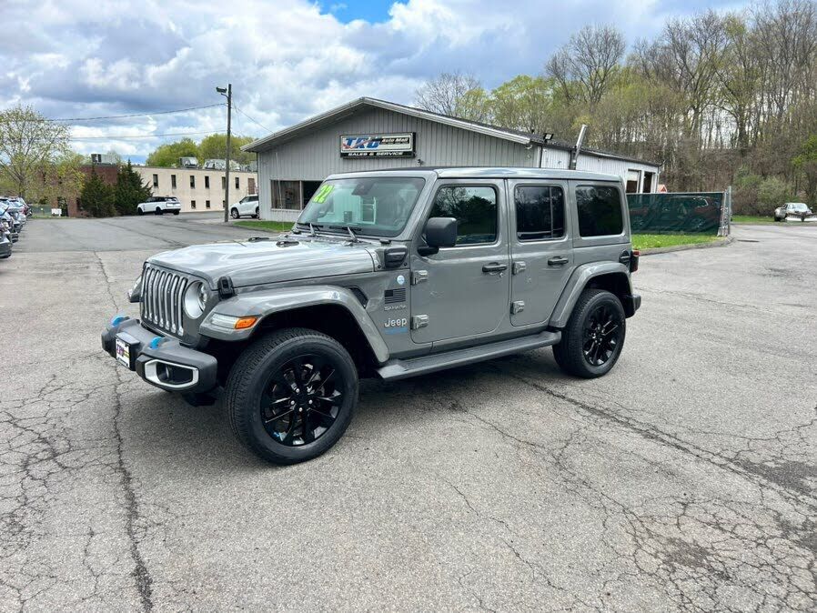 2022 JEEP Wrangler