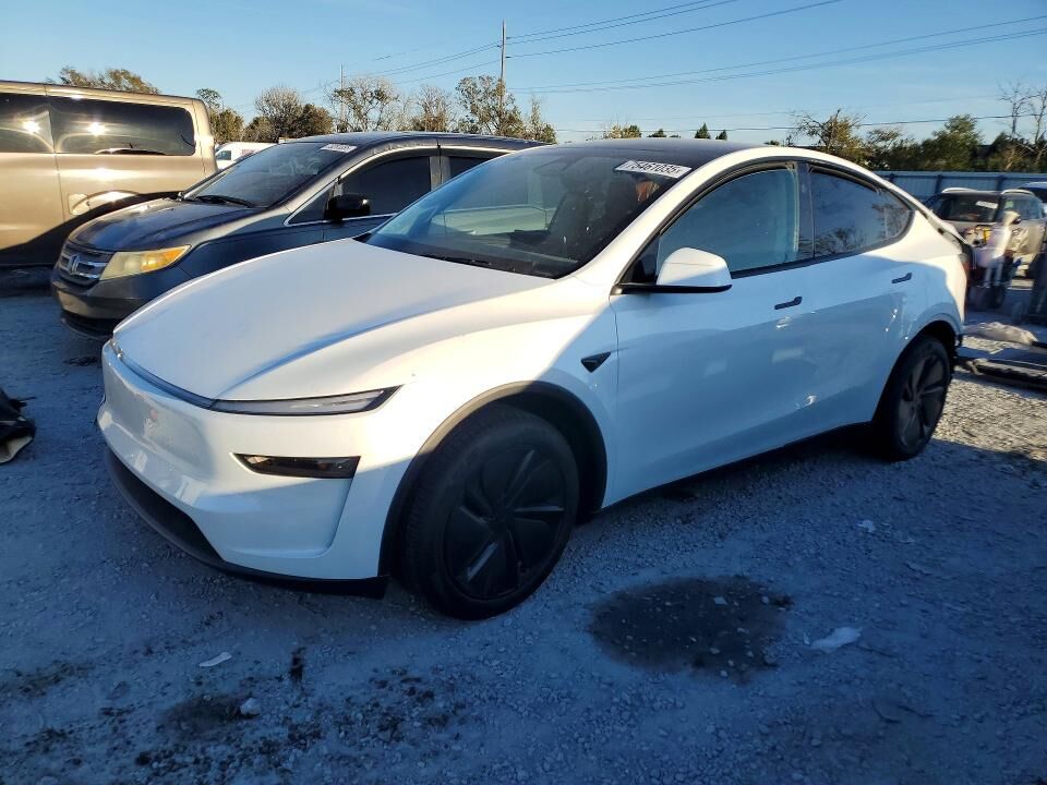 2026 TESLA Model Y
