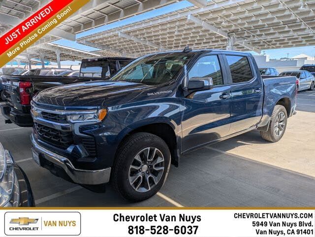 2023 CHEVROLET Silverado