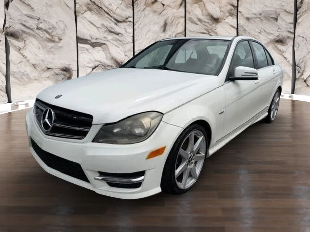 2012 MERCEDES-BENZ C-Class