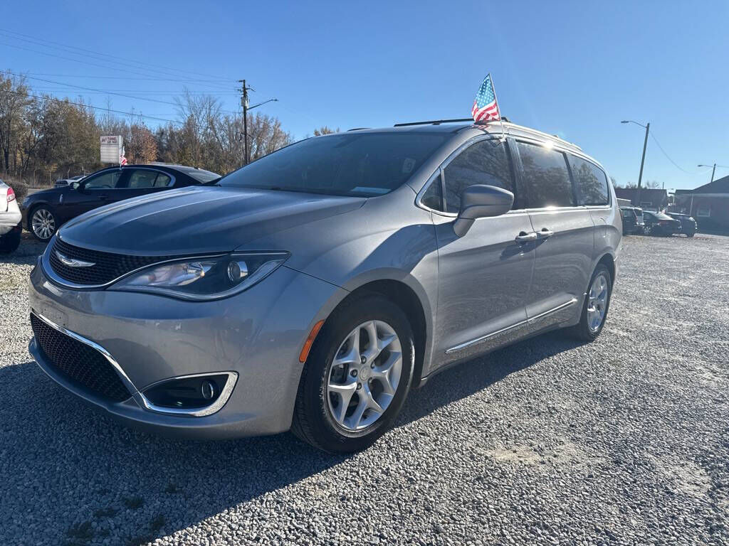 2017 CHRYSLER Pacifica