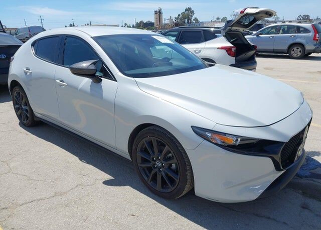 2025 MAZDA Mazda3