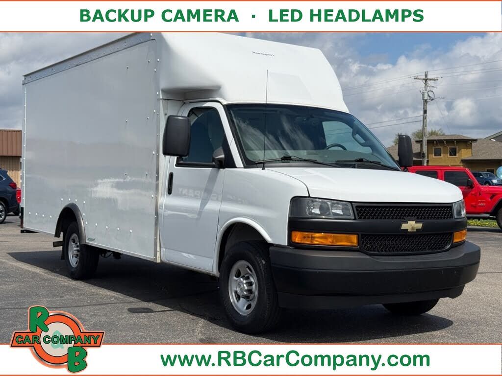 2023 CHEVROLET Express