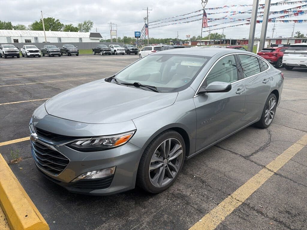 2024 CHEVROLET Malibu