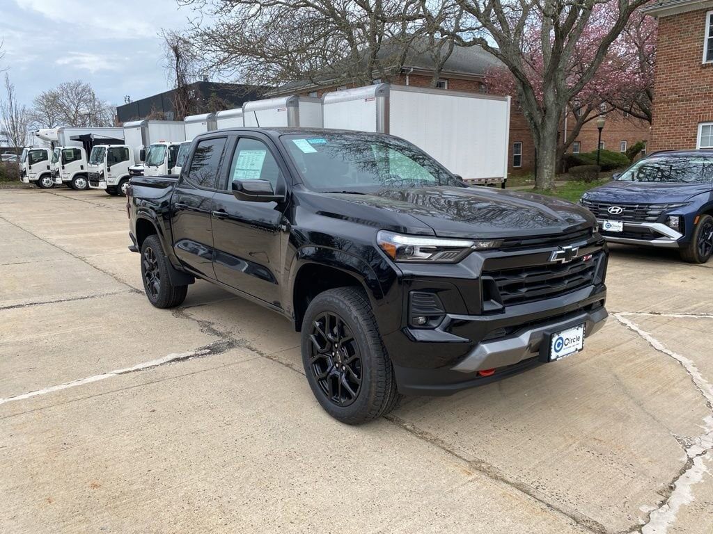 2026 CHEVROLET Colorado