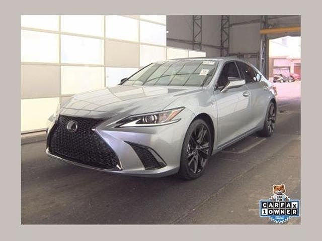 2022 LEXUS ES