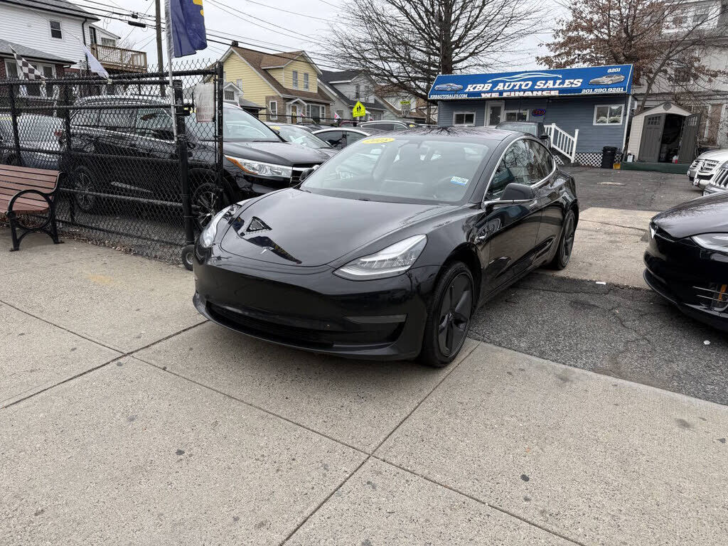 2018 TESLA Model 3