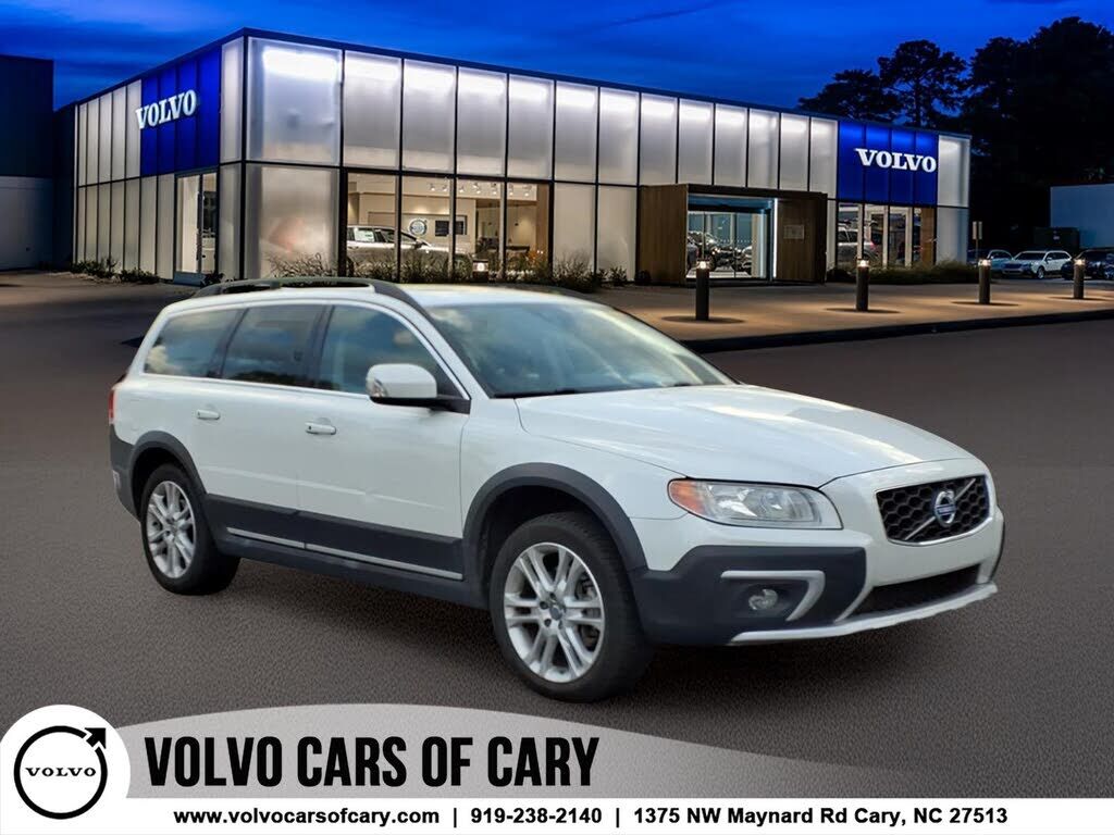 2016 VOLVO XC70