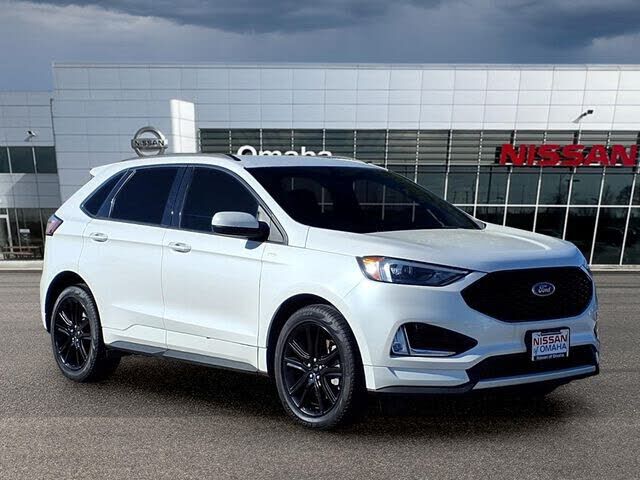 2022 FORD Edge