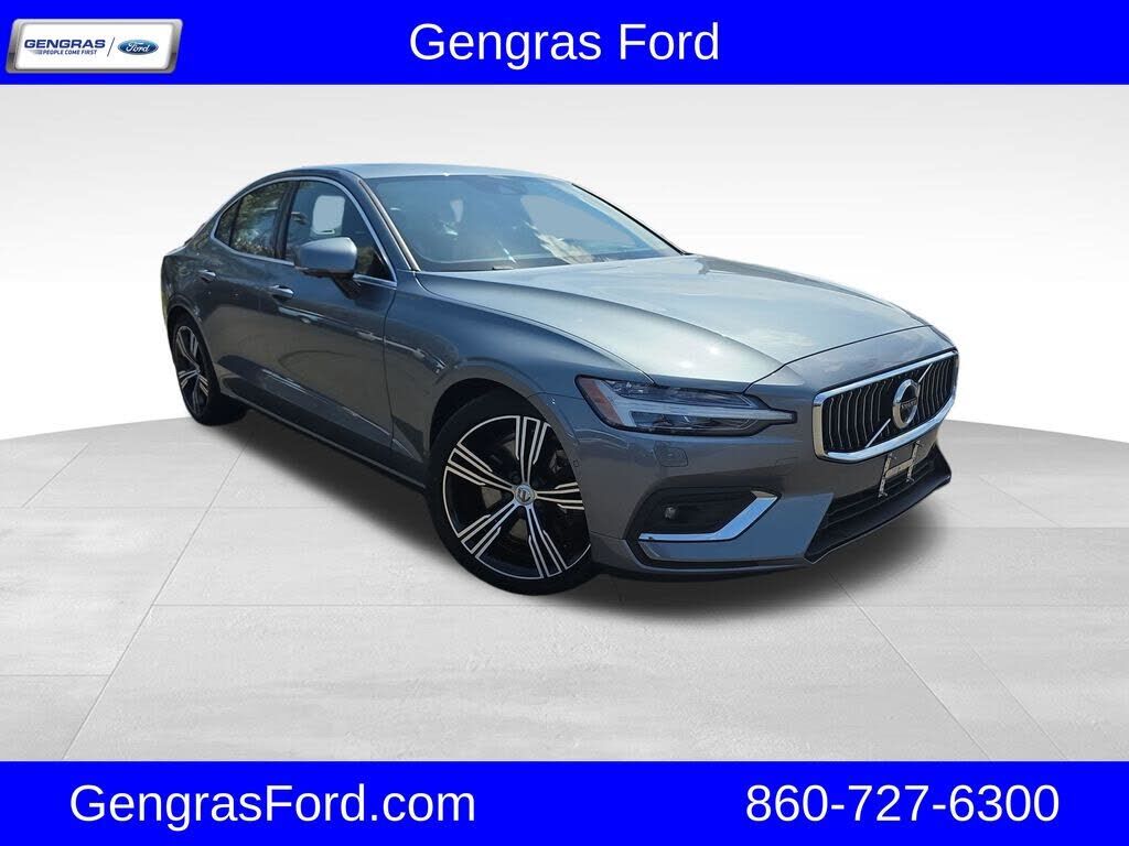 2020 VOLVO S60