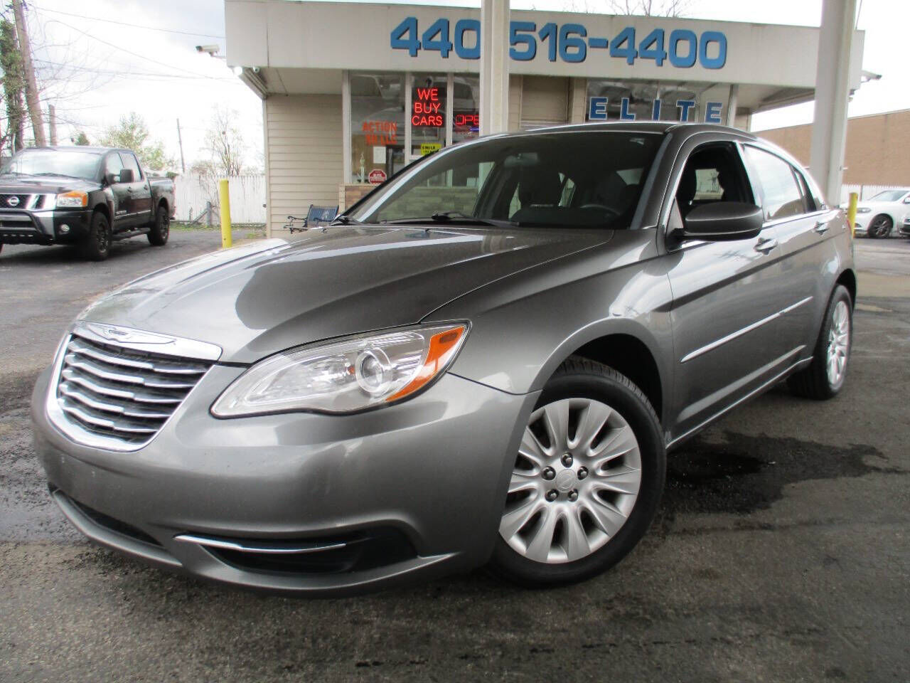 2012 CHRYSLER 200