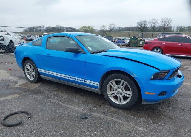 2010 FORD Mustang