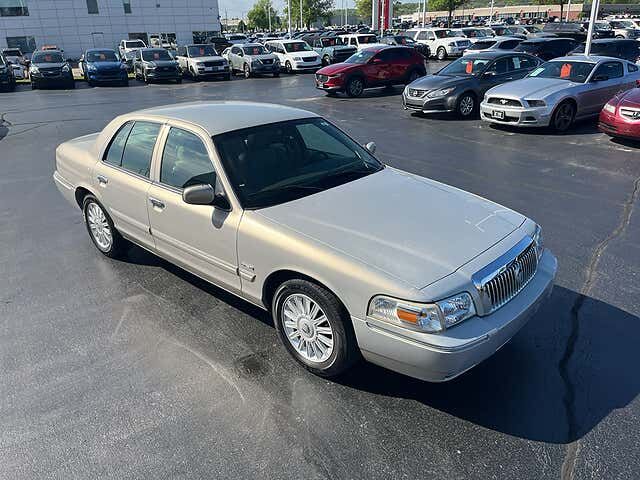 2011 MERCURY Grand Marquis