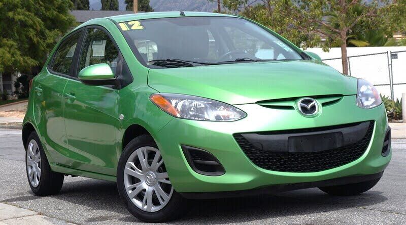2012 MAZDA Mazda2