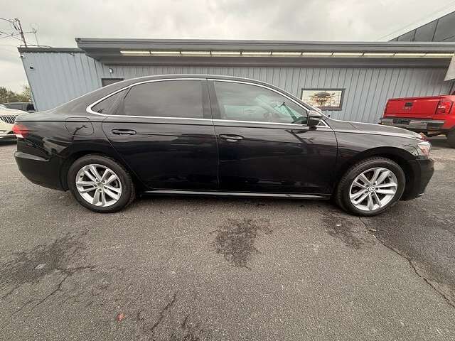 2020 VOLKSWAGEN Passat