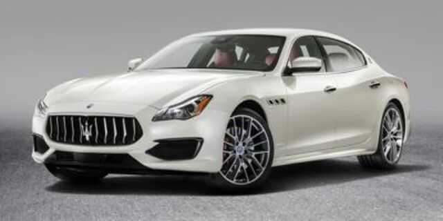 2017 MASERATI Quattroporte