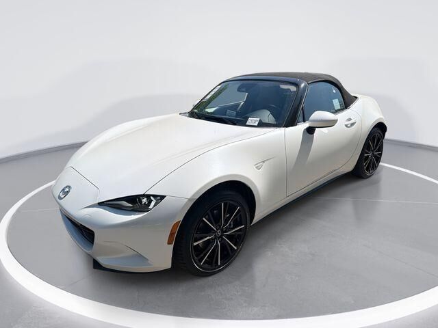 2026 MAZDA MX-5