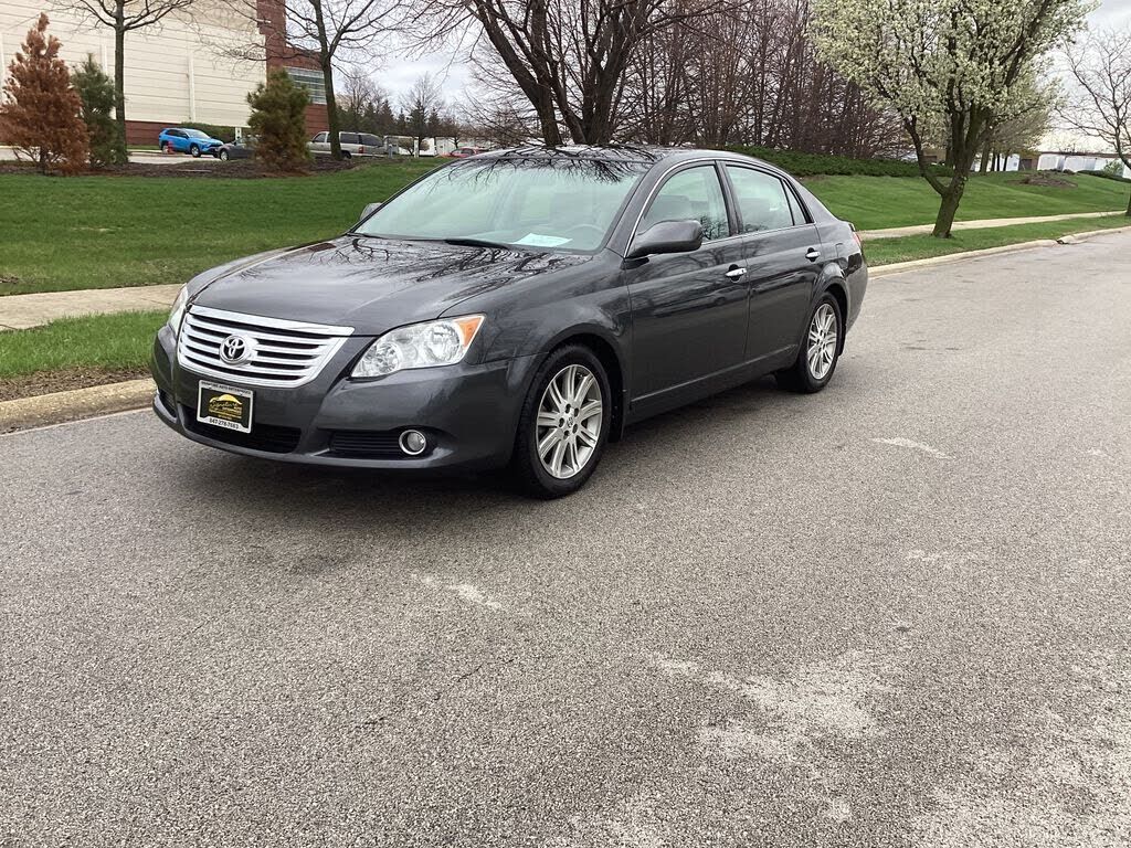2010 TOYOTA Avalon