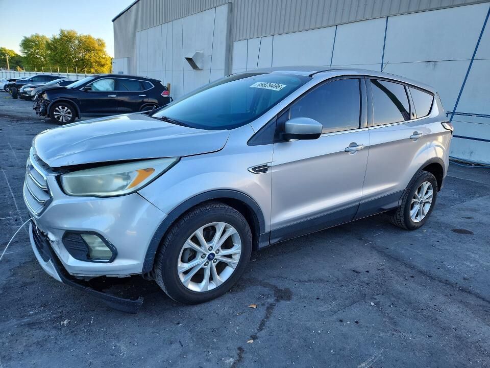 2017 FORD Escape