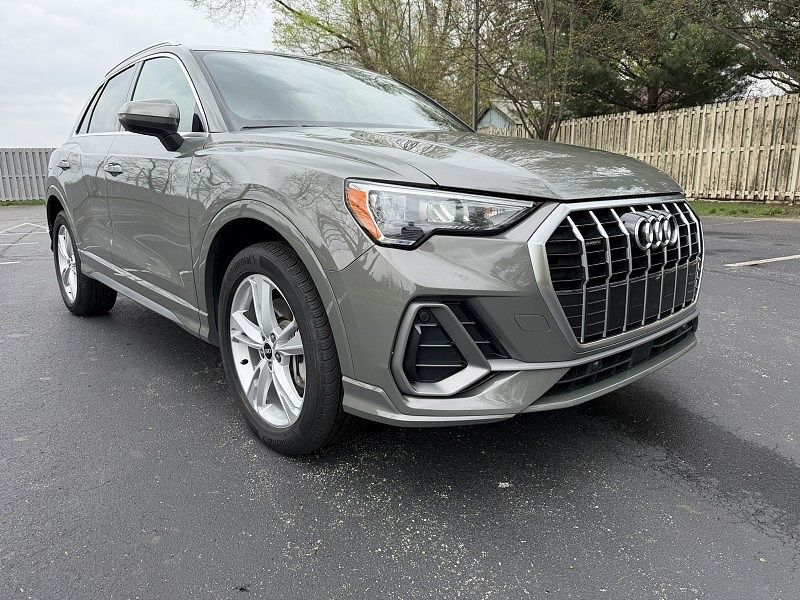 2021 AUDI Q3