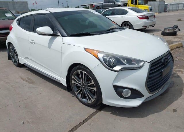 2016 HYUNDAI Veloster