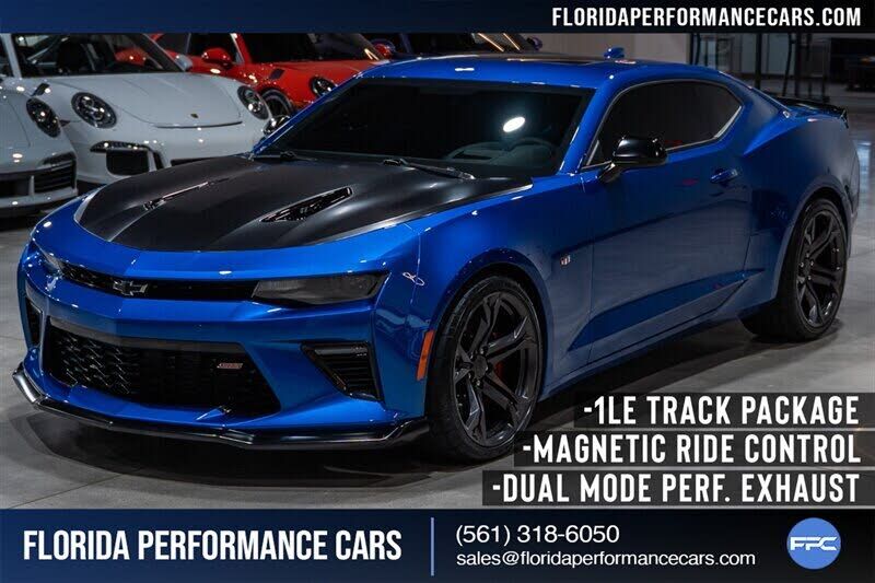 2018 CHEVROLET Camaro