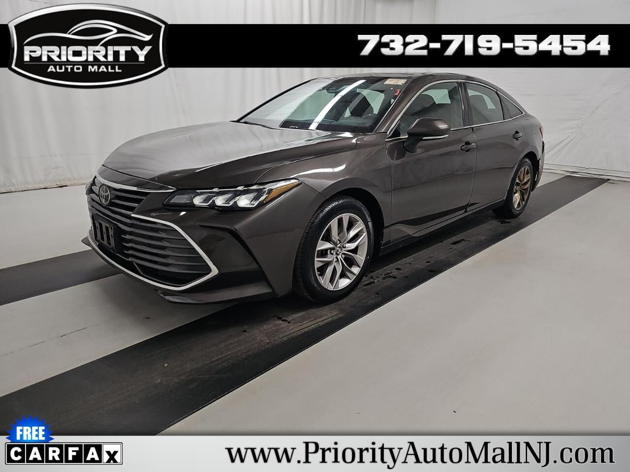 2019 TOYOTA Avalon